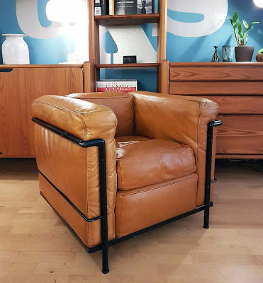 LC2-fauve-corbusier-perriand-jeanneret odile vintage vevey