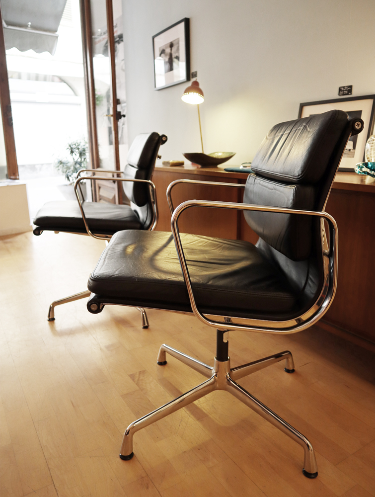 paire softpad eames noirs odile vintage vevey